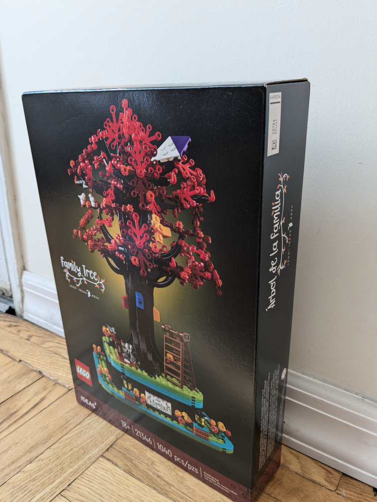LEGO Ideas Family Tree Home Décor Building (1040 pieces) - photo 2