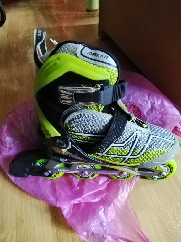 MaxFit Inline Skates - Size EUR 31/40 image indicator(3)