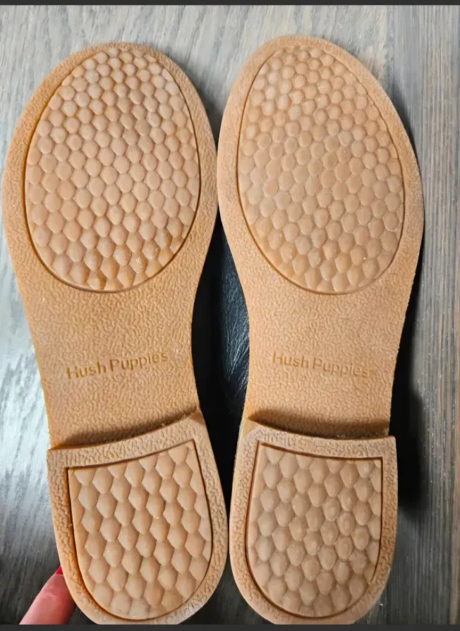 Hush Puppies Black Leather Slip-on Shoes image indicator(4)