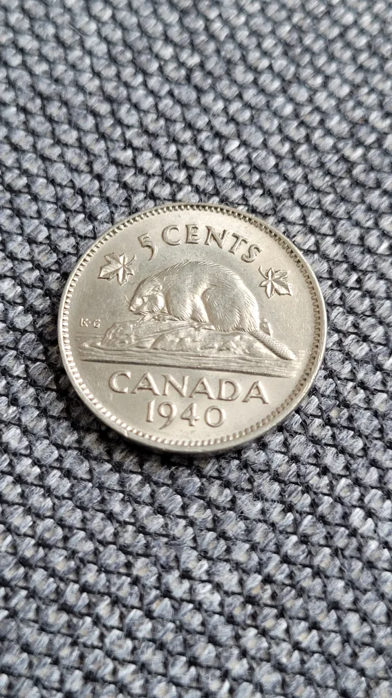 1940 Canadian 5 Cent Coin image indicator(2)