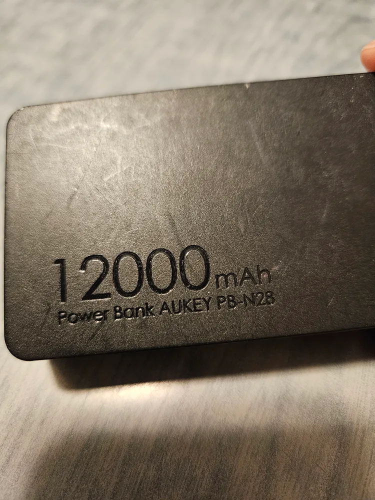 AUKEY PB-N28 12000mAh Power Bank charger 🏈 image indicator(2)