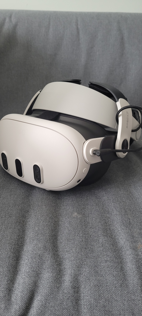 Meta Quest 3 - 512GB VR Headset with BOBOVR M3 Pro Head Strap - photo 3