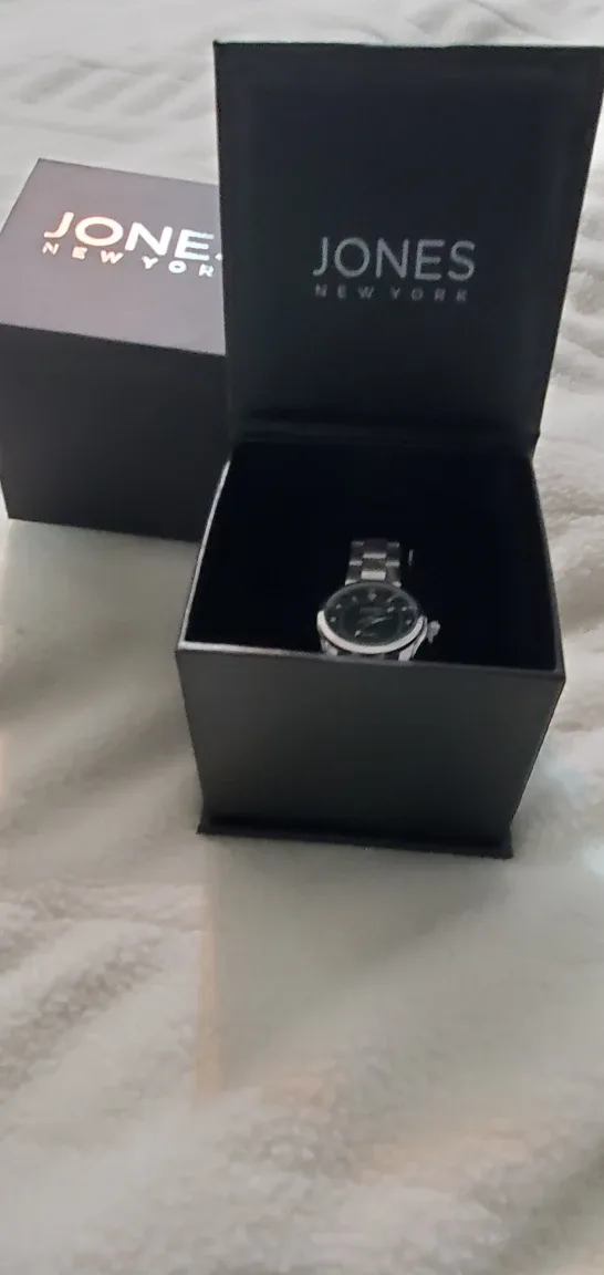 Jones New York Women's Quartz Watch🏈 image indicator(3)