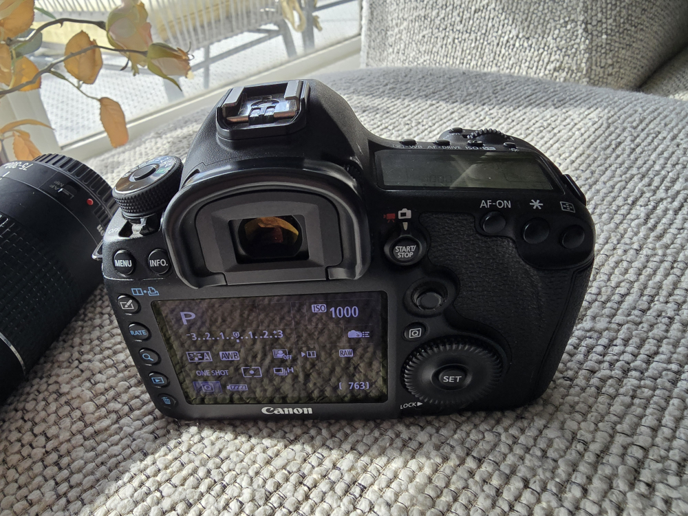 Canon EOS 5D Mark III DSLR Camera with Lenses - photo 4