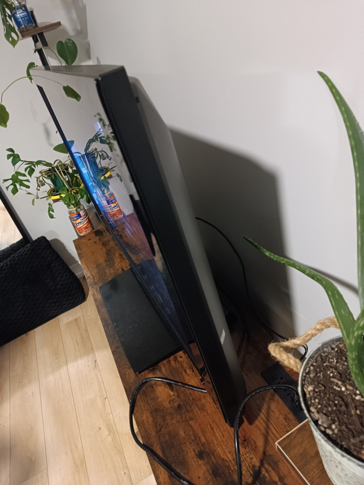 Panasonic 42-inch Plasma TV with Remote - photo 2