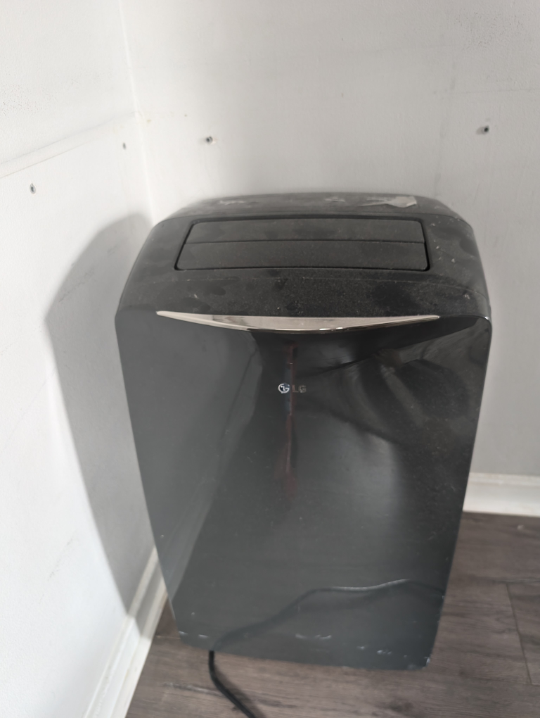 Moving Sale-Everything must go! - photo 3