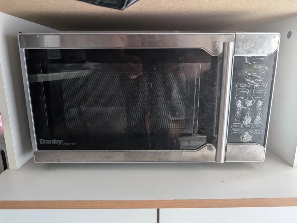 Moving Sale-Everything must go! image indicator(7)