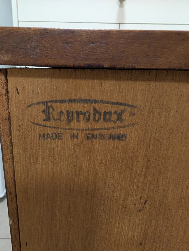 Mid Century Modern Bevan-Funnel Reprodux image indicator(6)