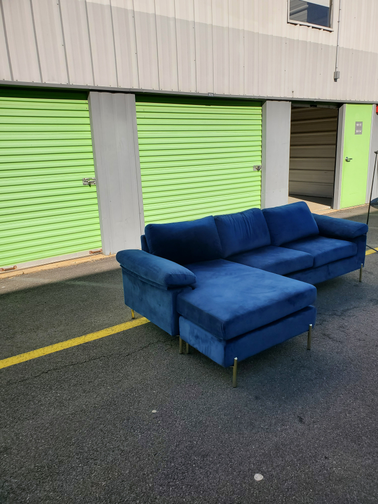 Blue Velvet Sectional Sofa (DELIVERY AVAILABLE) - photo 3