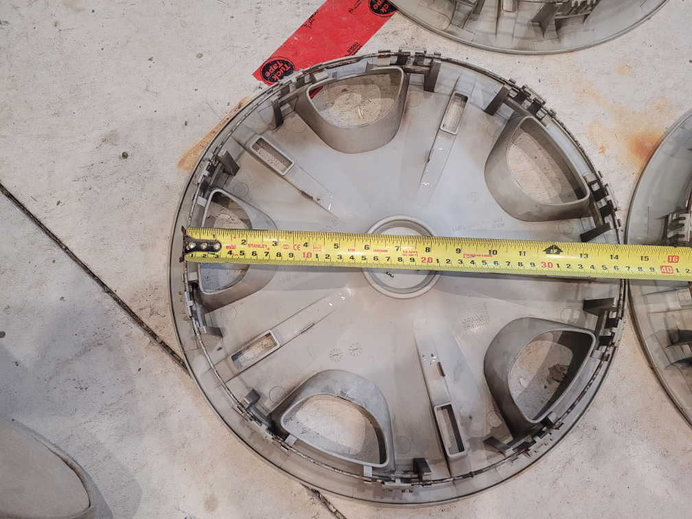 Nissan Hubcaps - photo 5