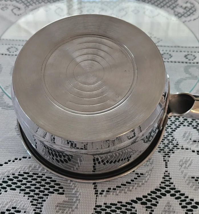 Vintage Stainless Steel 1Qt Saucepot image indicator(7)