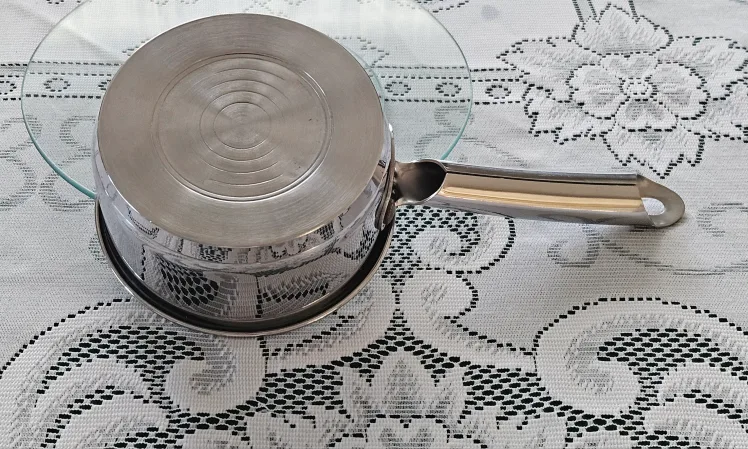 Vintage Stainless Steel 1Qt Saucepot image indicator(9)