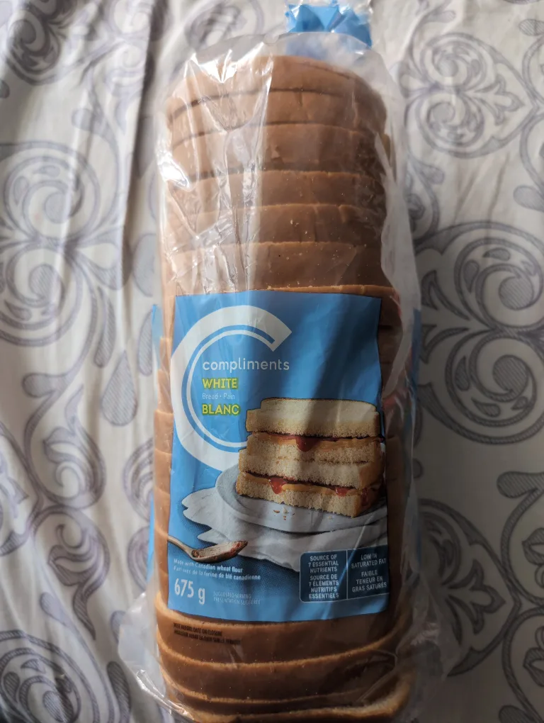 Compliments White Bread - 675g thumbnail