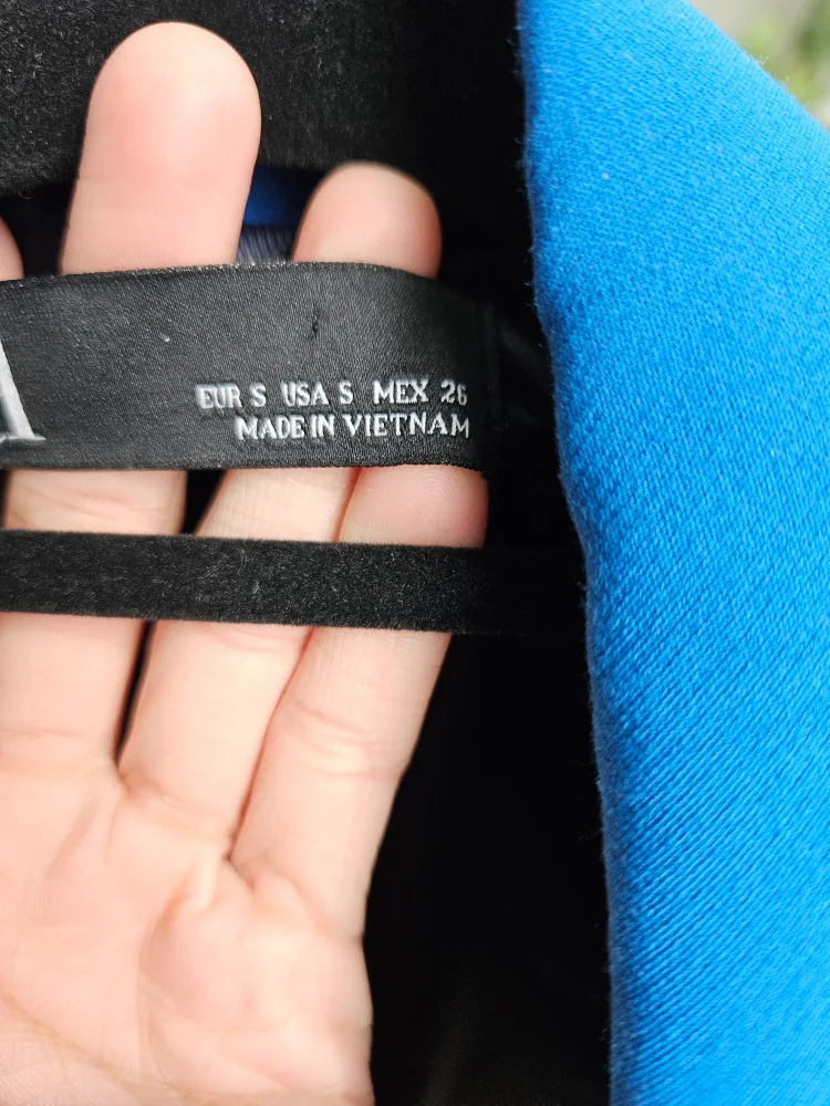 Zara Women's Bright Blue Blazer, Size Small image indicator(3)