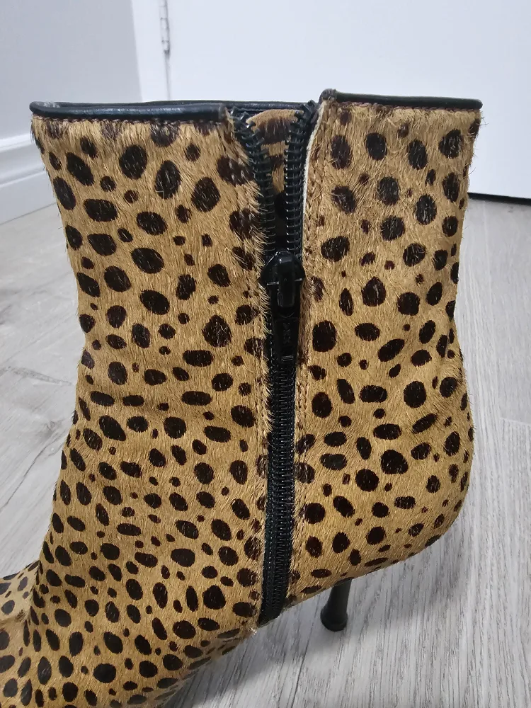 Steve Madden Leopard Print Pointed-Toe Ankle Boots image indicator(4)