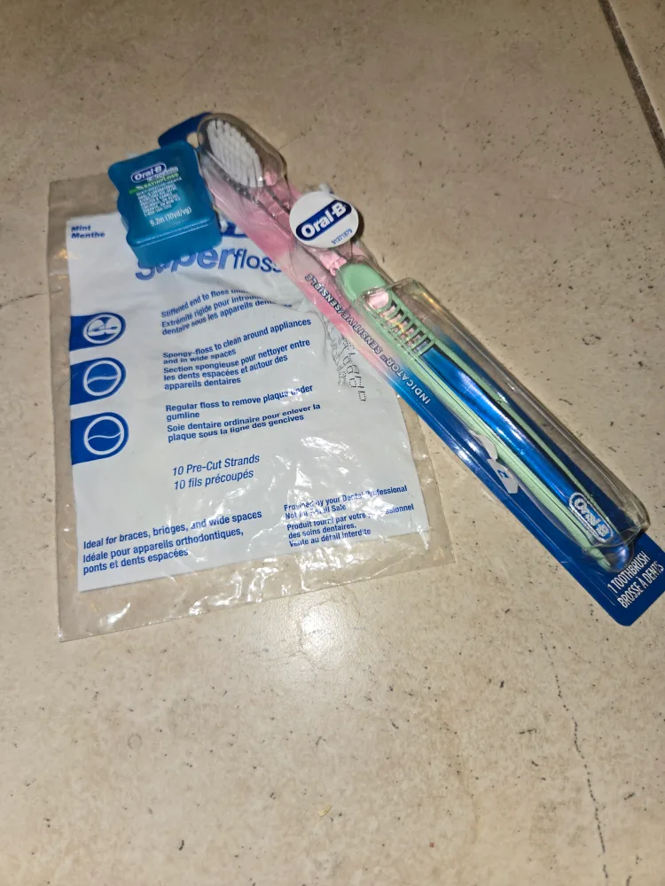 Dental Hygiene Bundle: Oral-B  Floss & Toothbrush image indicator(2)