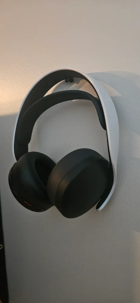 PS5 Pulse 3D Wireless Headset image indicator(2)