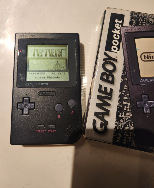 Vintage Nintendo Game Boy Pocket with Box - photo 2