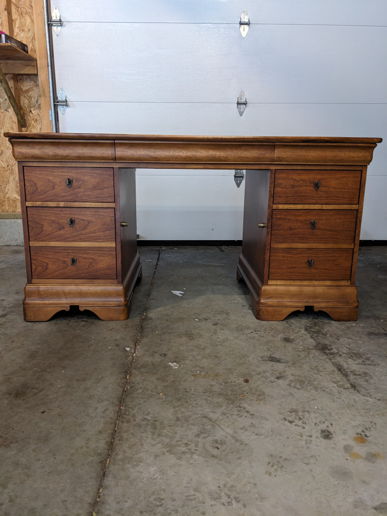 New Price -Double Pedestal Executive Desk 58" In Walnut - photo 3