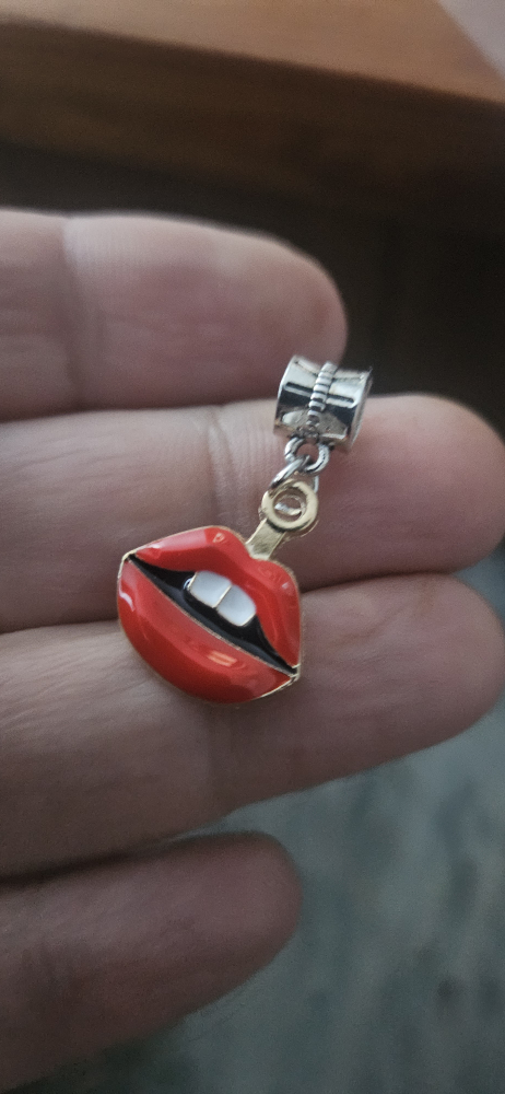 Red Lips Charm Pendant for European Charm Bracelet