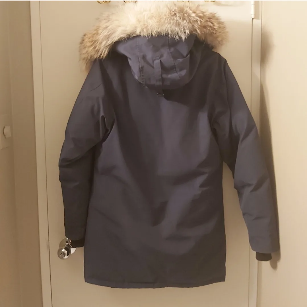 Canada Goose Navy Blue Winter Coat Size XS Men (S Women) image indicator(3)