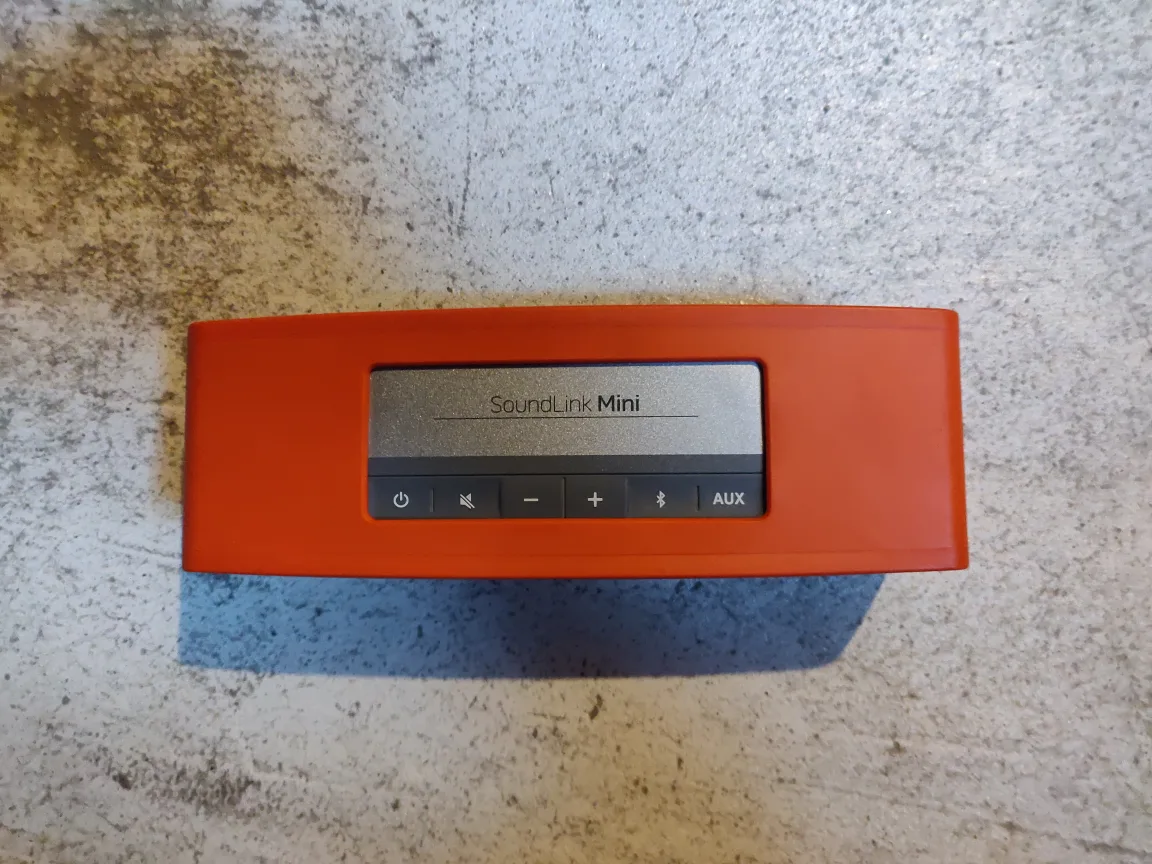 Bose Bluetooth speaker image indicator(3)