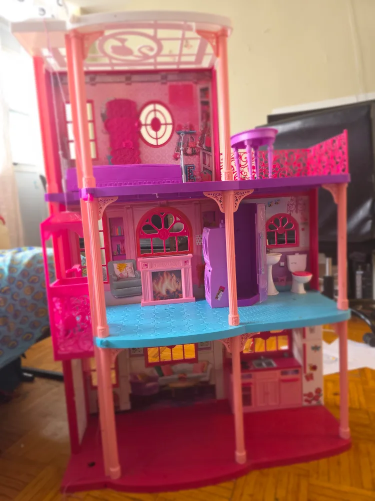 Barbie Dreamhouse 3-Story Mansion Playset image indicator(6)