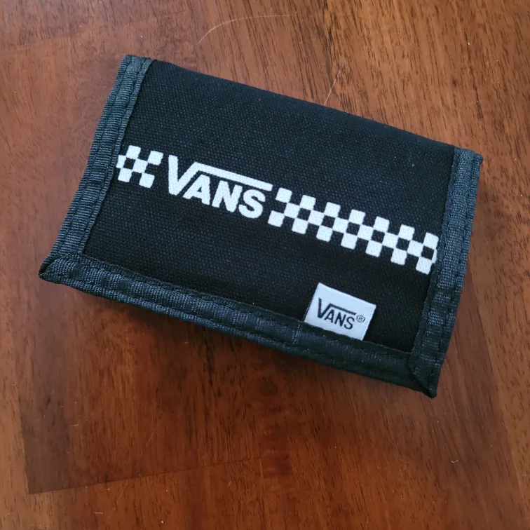 Vans Wallet and Drawstring Bag Set image indicator(2)