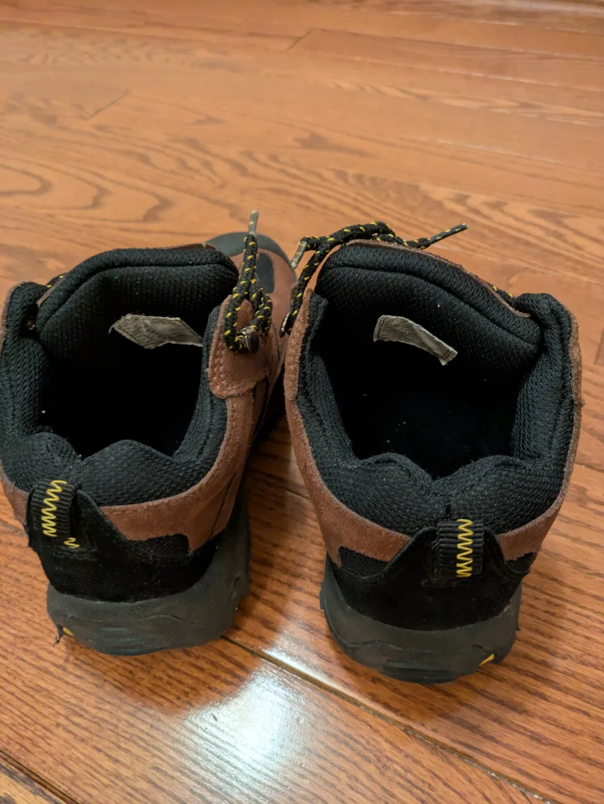 ���🏈 Pony Brown Hiking Boots, brand new image indicator(3)