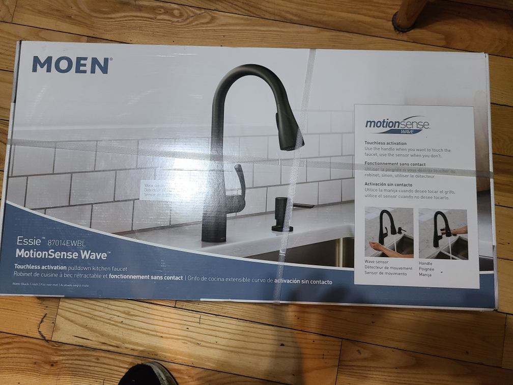 Moen MotionSense Wave Touchless Kitchen Faucet - New in Box