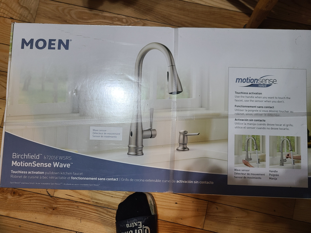 Moen MotionSense Wave Touchless Kitchen Faucet - New in Box - photo 2