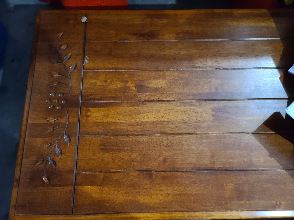 Wooden Coffee Table and end tables with Carved Detail - photo 3