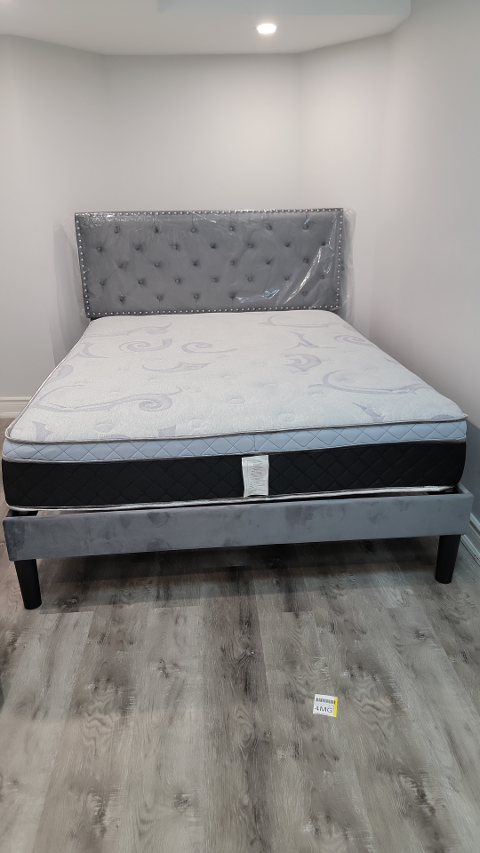 Queen Size Aleiny Velvet Upholstered Bed Frame with Headboard - photo 3