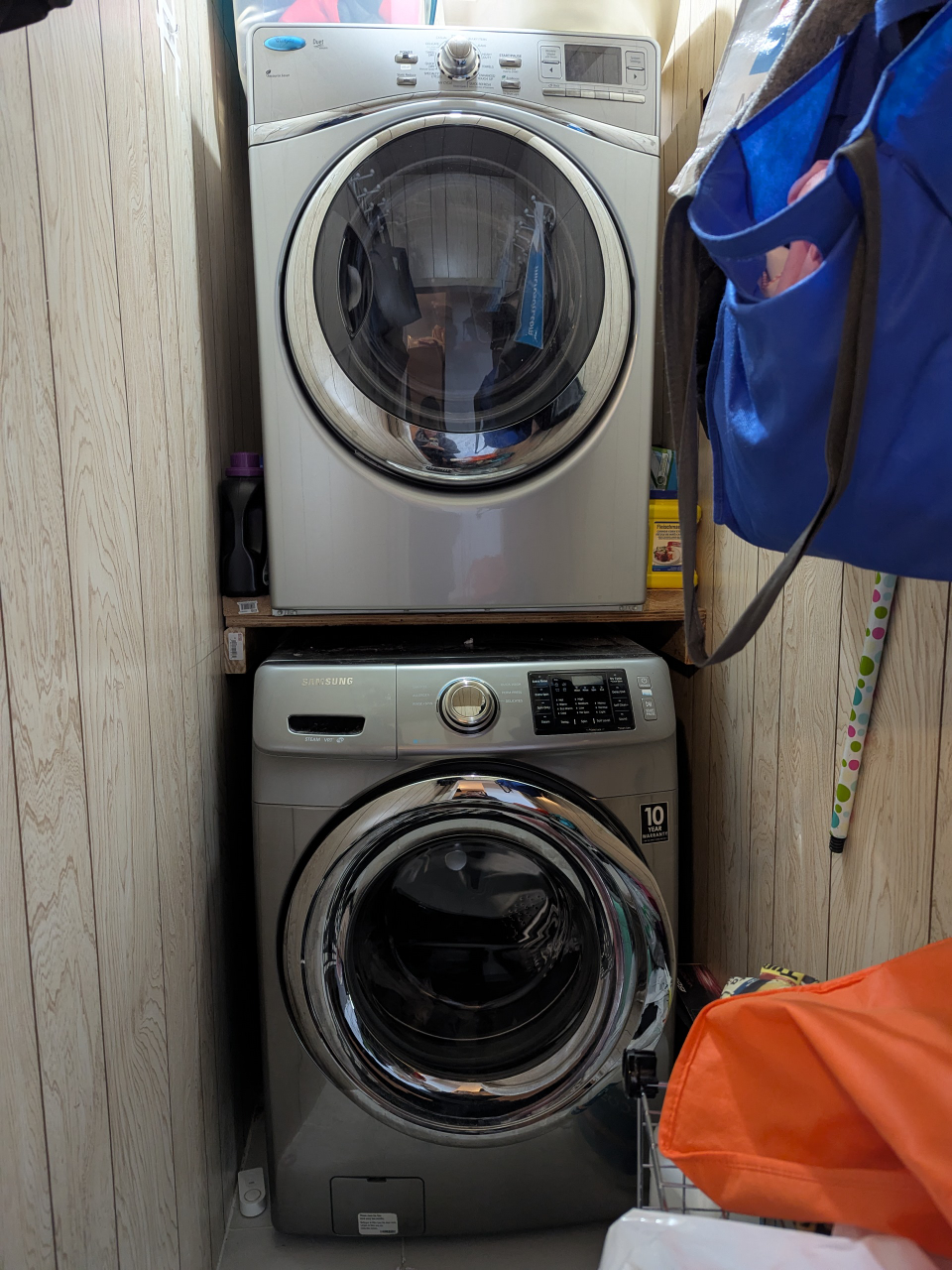 Samsung Washer and Whirlpool Dryer in good condition