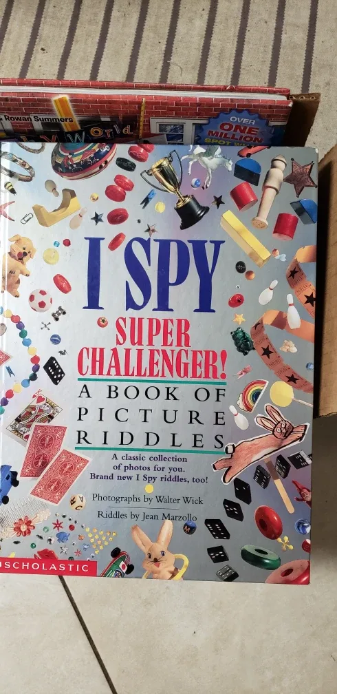 Box of Children's Books image indicator(3)