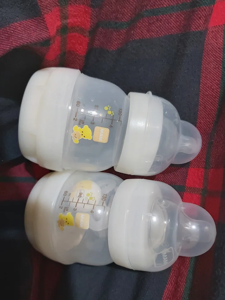 MAM Baby Bottles and Pacifiers Set image indicator(2)