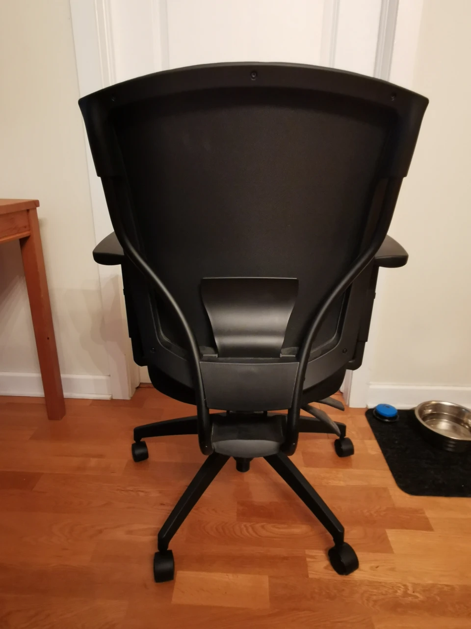 office chair - photo 2