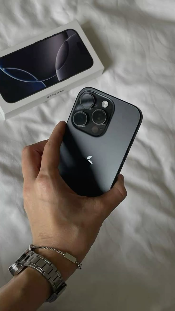 𝗕𝗿𝗮𝗻𝗱 𝗻𝗲𝘄 𝗰𝗼𝗻𝗱𝗶𝘁𝗶𝗼𝗻 𝗔𝗽𝗽𝗹𝗲 𝗶𝗣𝗵𝗼𝗻𝗲 𝟭𝟲 𝗣𝗿𝗼 𝗠𝗮𝘅 - 𝟮𝟱𝟲𝗚𝗕 - photo 2