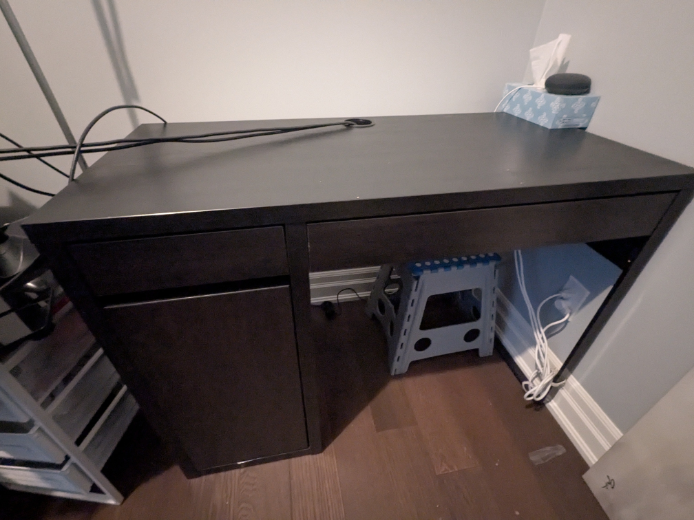 IKEA MICKE Desk - Dark Brown - photo 5