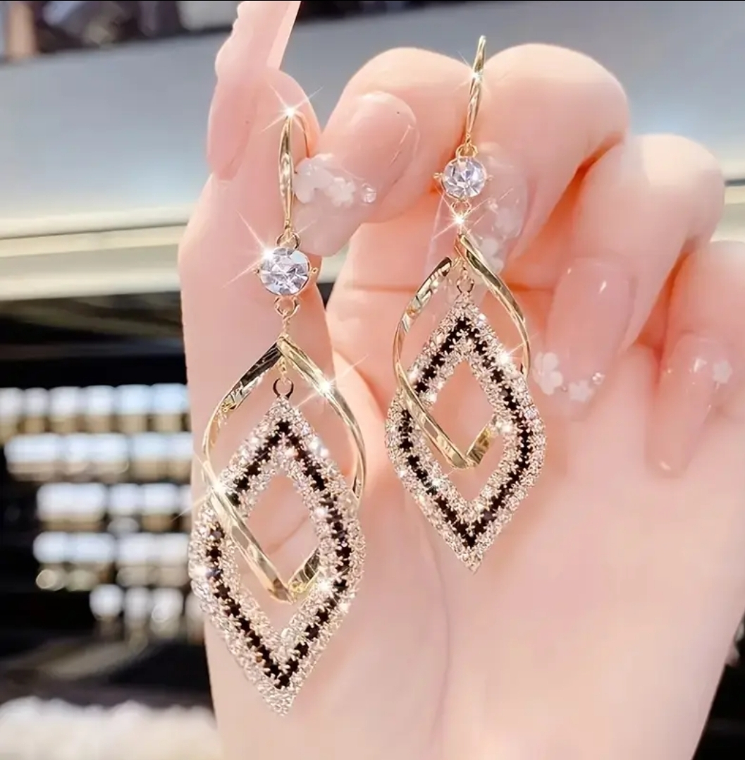 Elegant Gold Dangle Earrings - Set of 5 Pairs