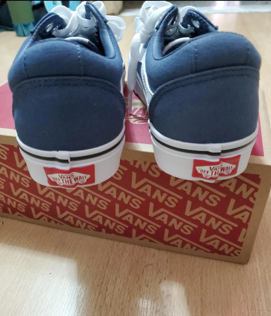 VANS women's ward low top sneaker image indicator(3)