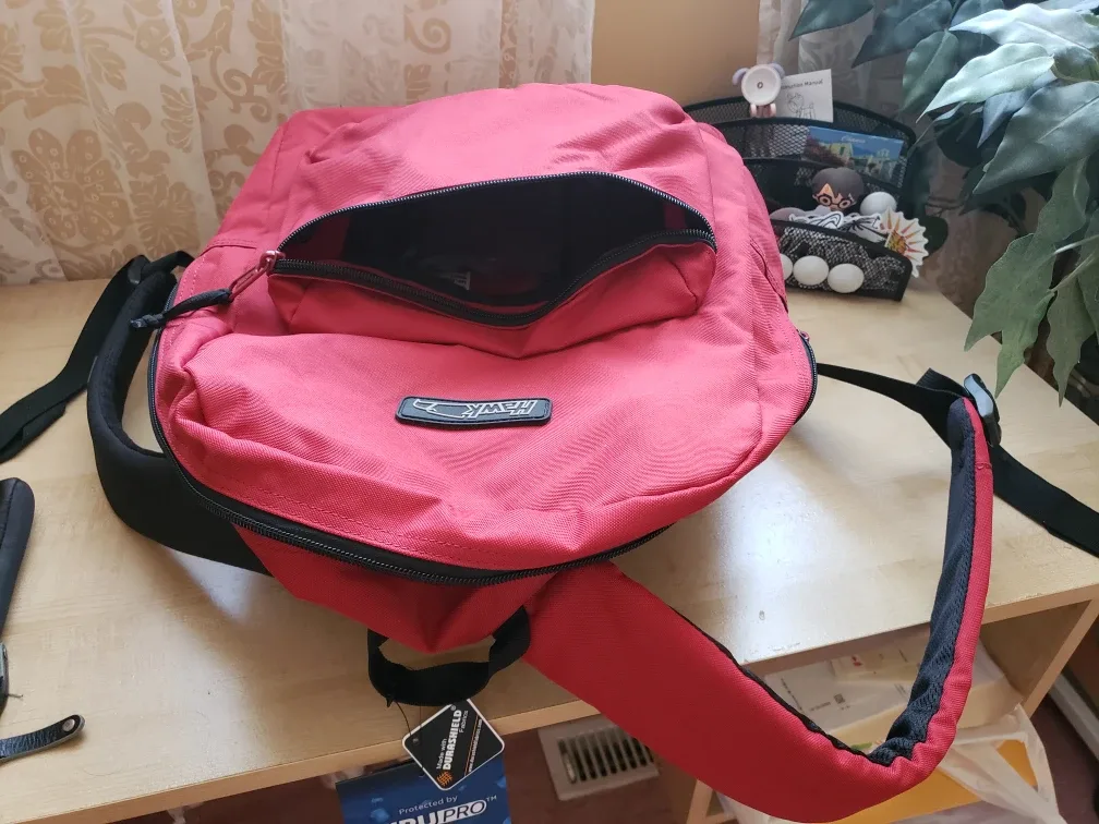 Red Havik Backpack with Virus Protection image indicator(5)