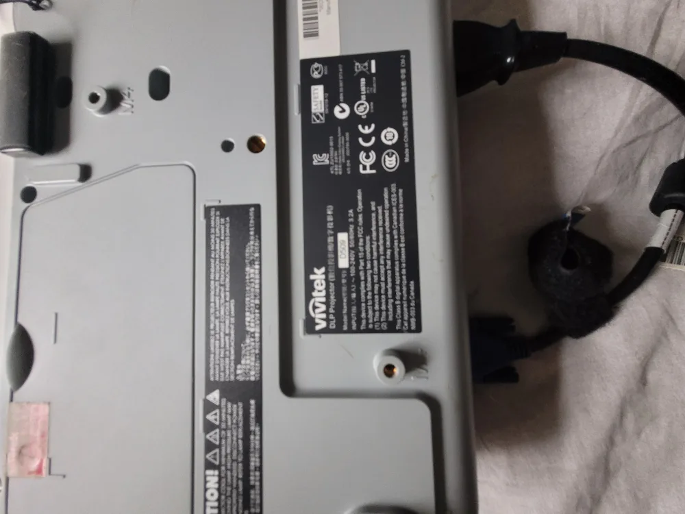 Vivitek Mini Projector D509 image indicator(9)