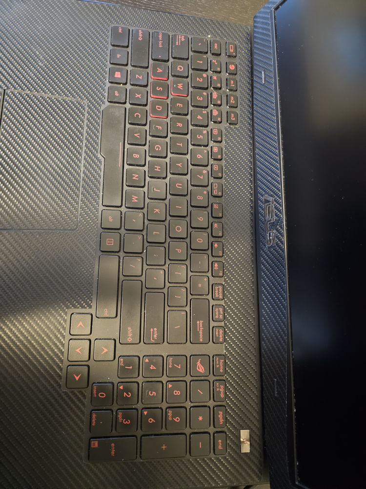 ASUS ROG Gaming Laptop - photo 3