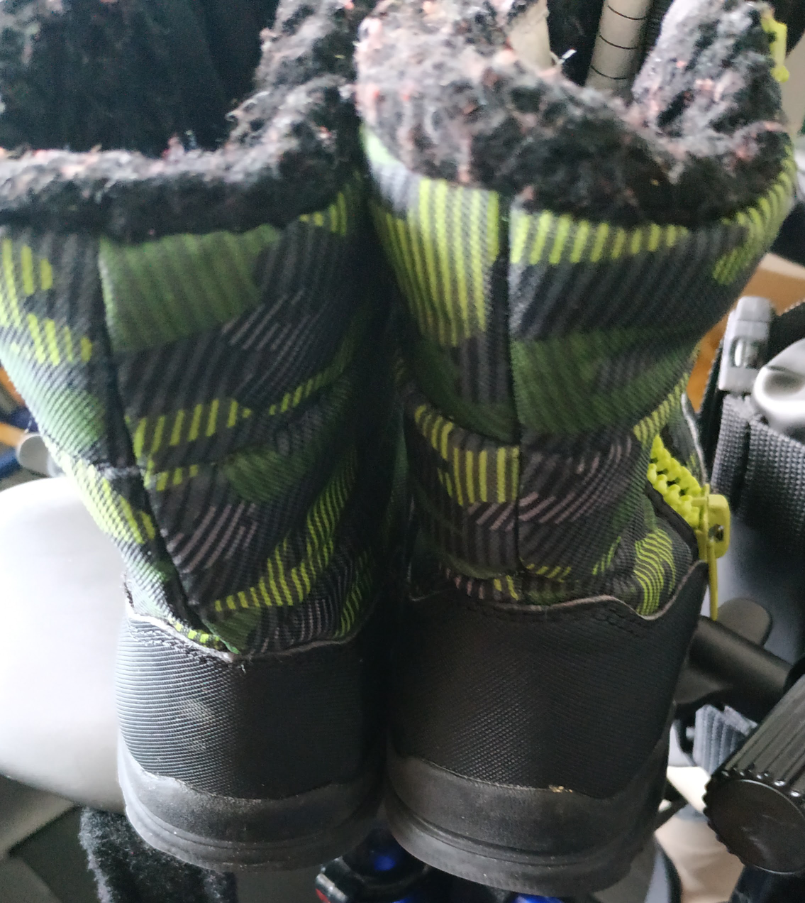 Kids' Size 12 Winter Boots - Camo Pattern - photo 4