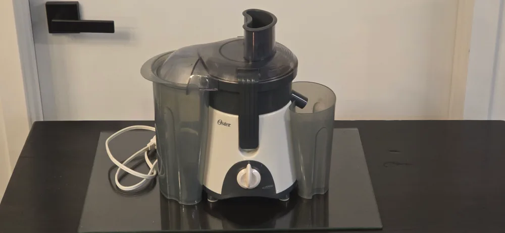 Oster 400 w Juice Extractor thumbnail