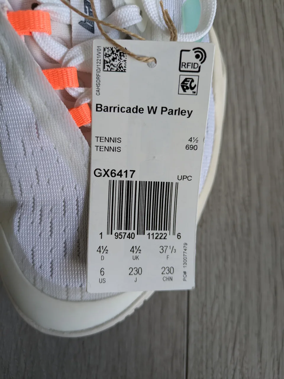 NEW - Women's Tennis Shoes (Adidas Barricade Parley) - SIZE 6 image indicator(7)