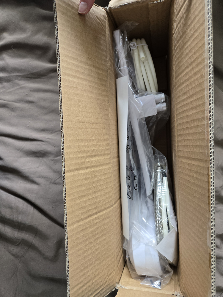 AmazeTec Hot/Cold Mechanical Bidet Attachment - photo 2
