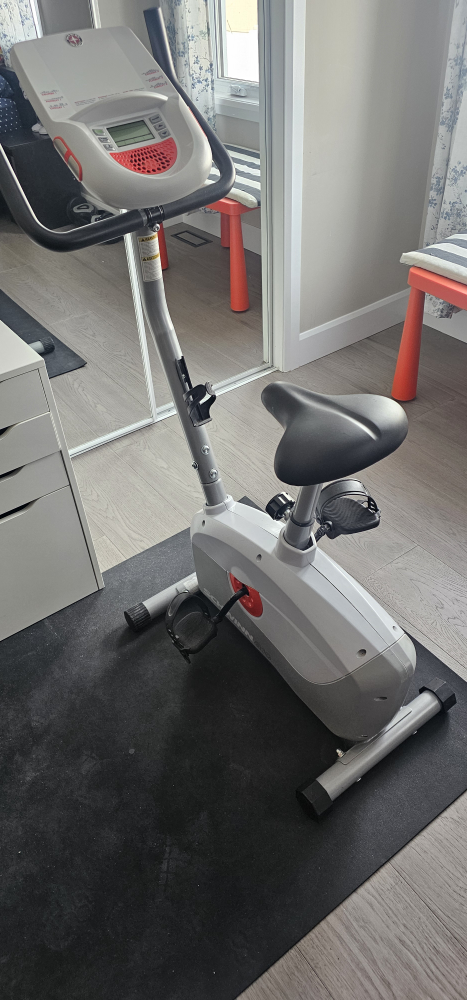 Schwinn 900R Exercise Bike - photo 3