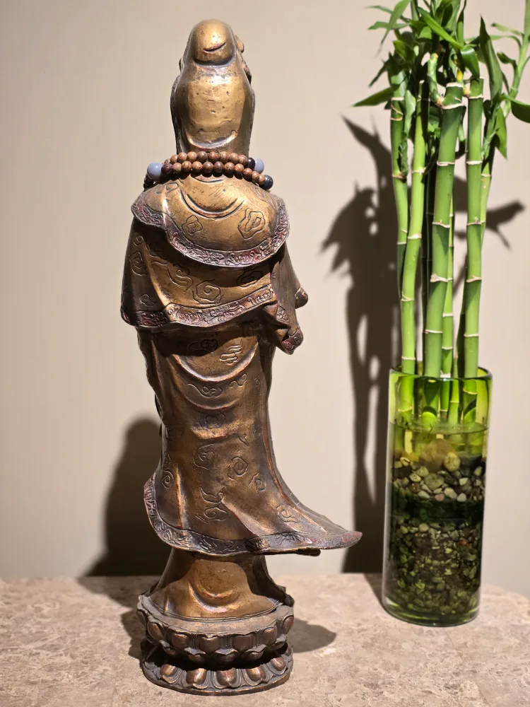 Antique Guan Yin Statue image indicator(4)